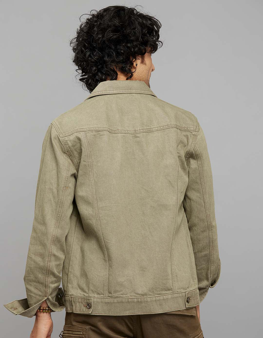 Arny Art Button Front Closure Classic Flap Pocket Denim Jacket - Image 7