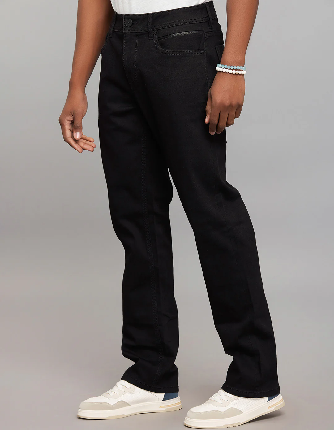 Black 5 Pocket Midrise, Comfort And Straight Fit Stretch Jeans - Image 3