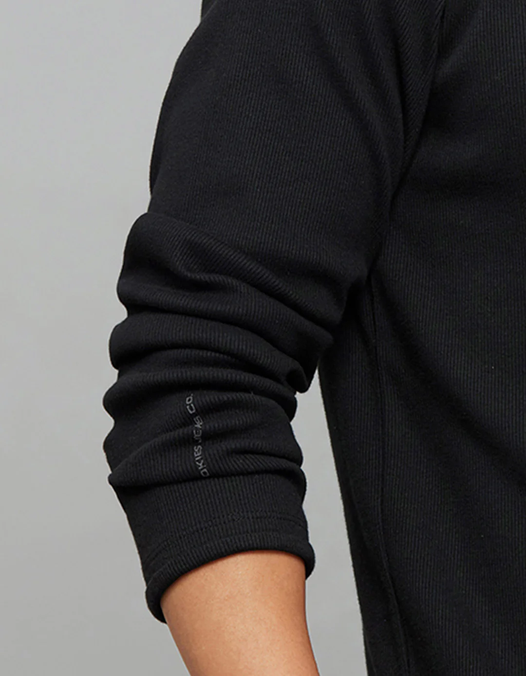 Black Round Neck Full Sleeves Sweatshirt - Image 7