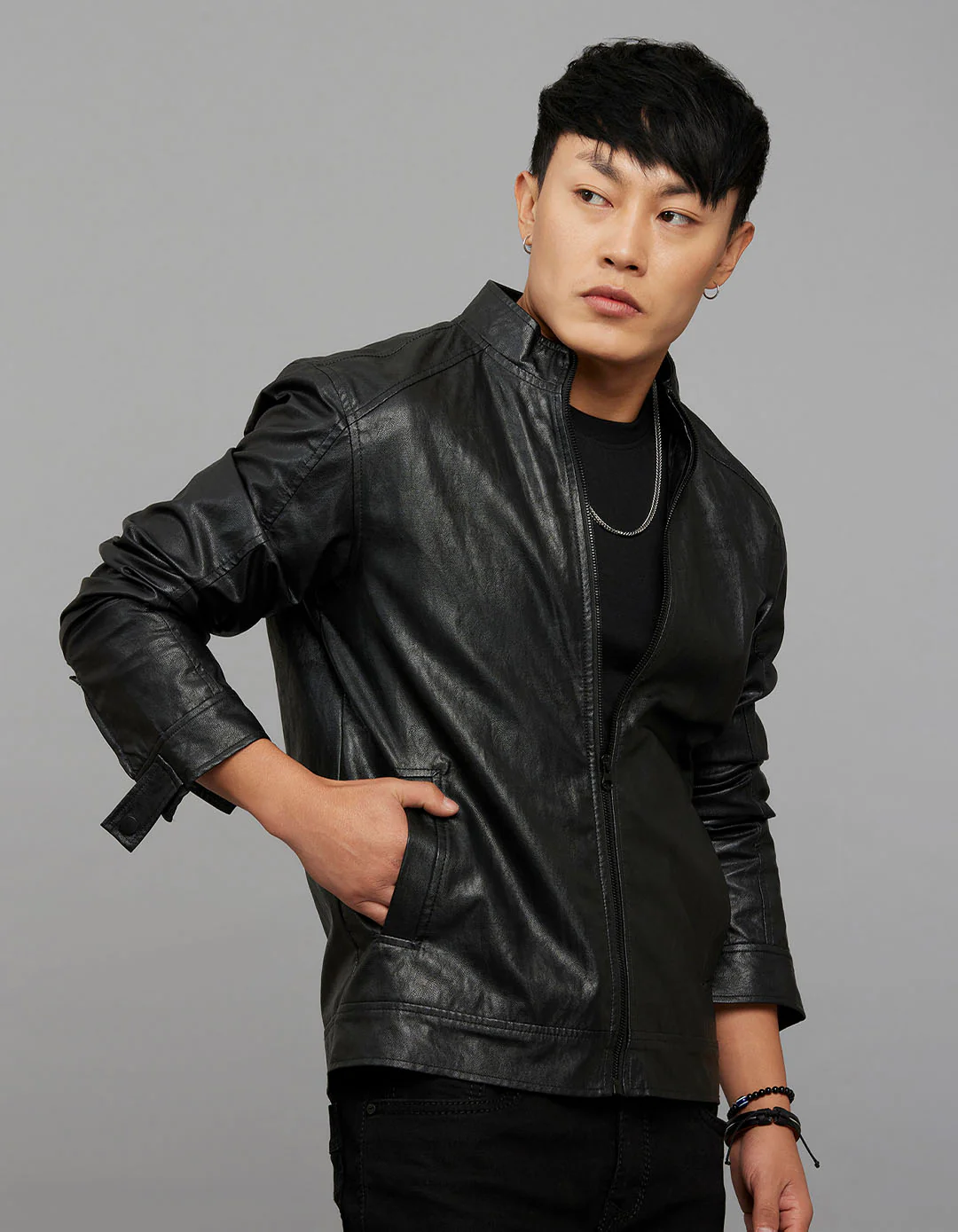 Black Zipper Front Closure Long Sleeves Leather Jacket - Image 4