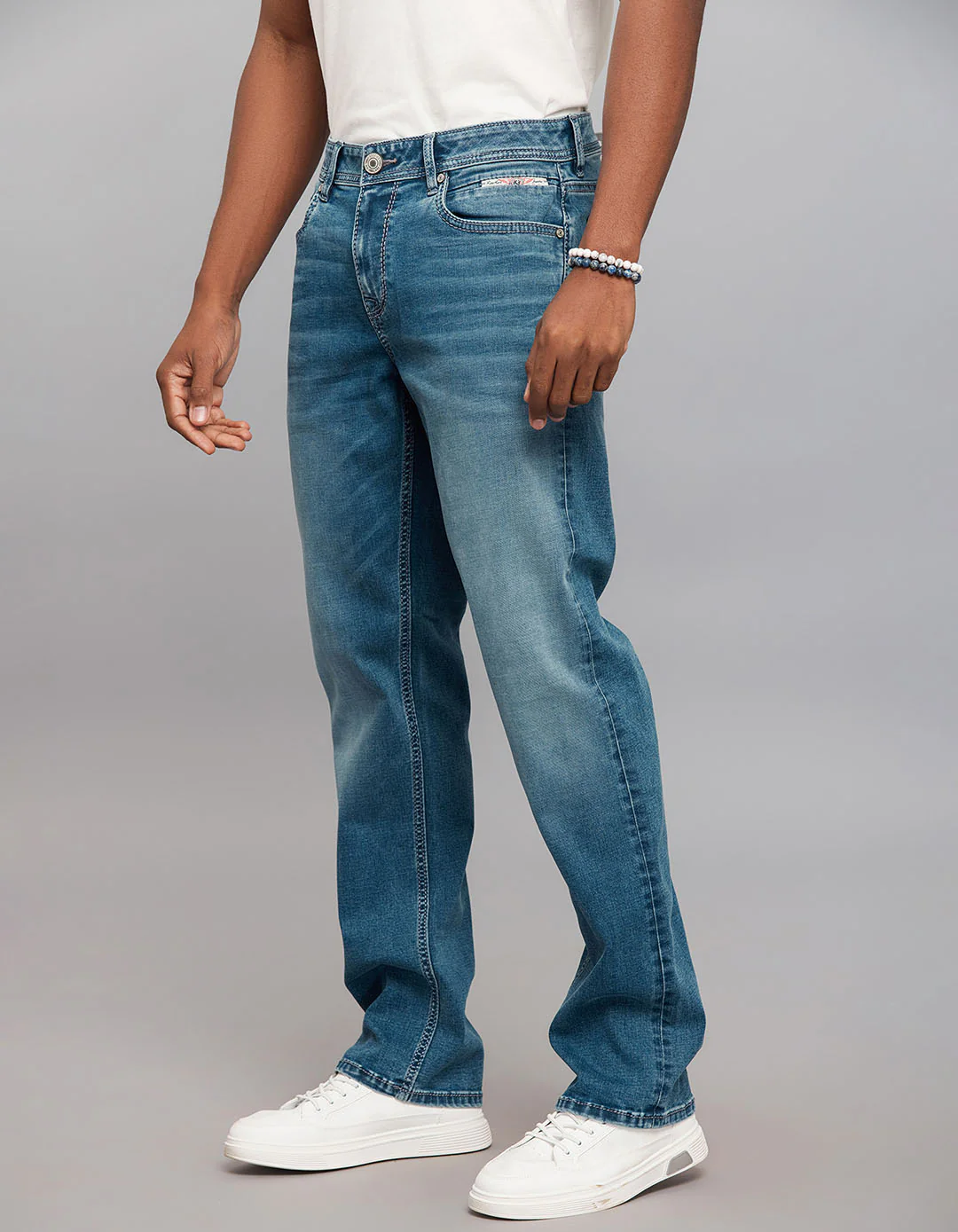 Medium Blue 5 Pocket Midrise, Comfort And Straight Fit Stretch Jeans - Image 3