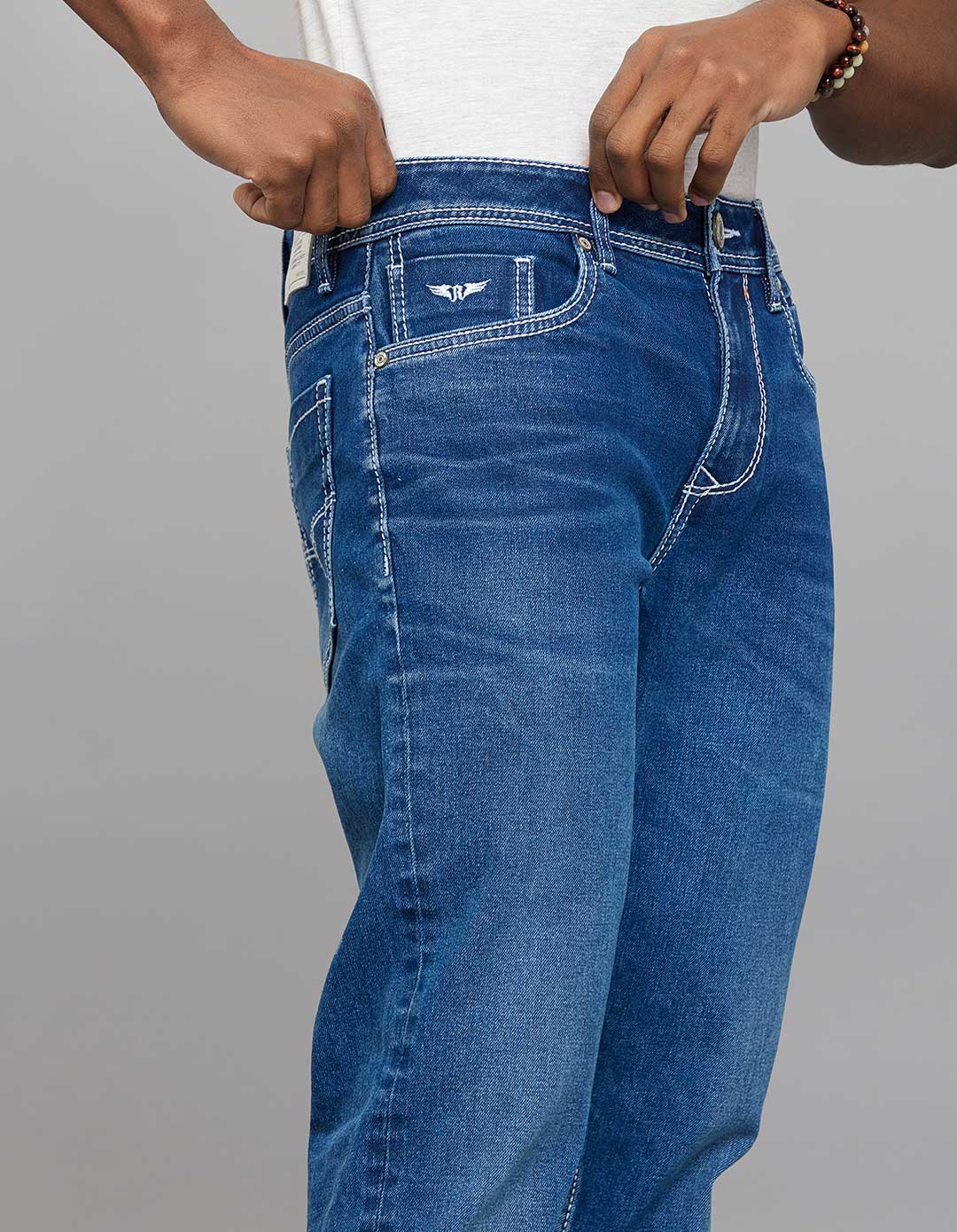 Medium Blue 5 Pocket Midrise, Comfort And Straight Fit Stretch Jeans - Image 5