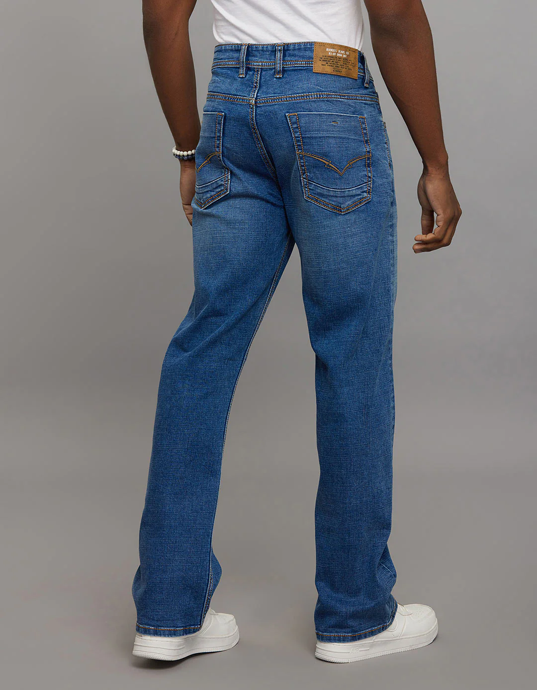 Medium Blue 5 Pocket Midrise Loose Fit Stretch Jeans - Image 5